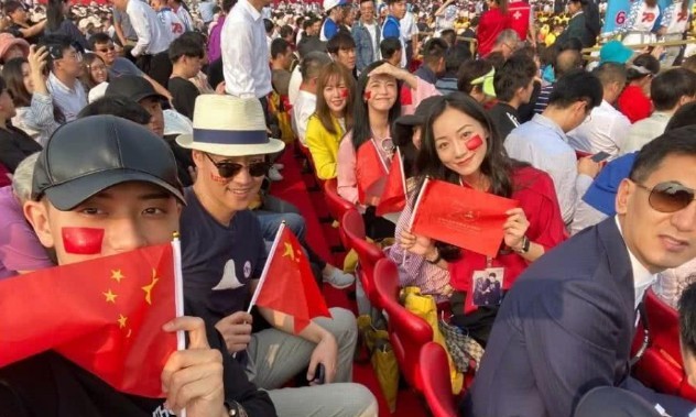 旺旺总经理赴北京看阅兵兴奋晒视频旺旺总经理兴奋观看北京阅兵并晒视频，分享独特体验
