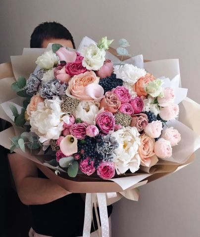 女神节送员工花的艺术，致敬职场女神的温馨之选
