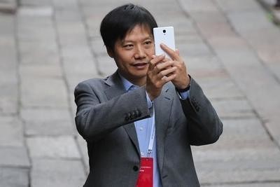 雷军的热搜烦恼——互联网时代的名人启示录