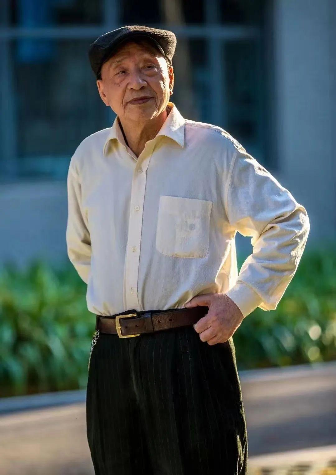 破茧成蝶，29岁小伙惊艳武大，成为最年轻正教授之路