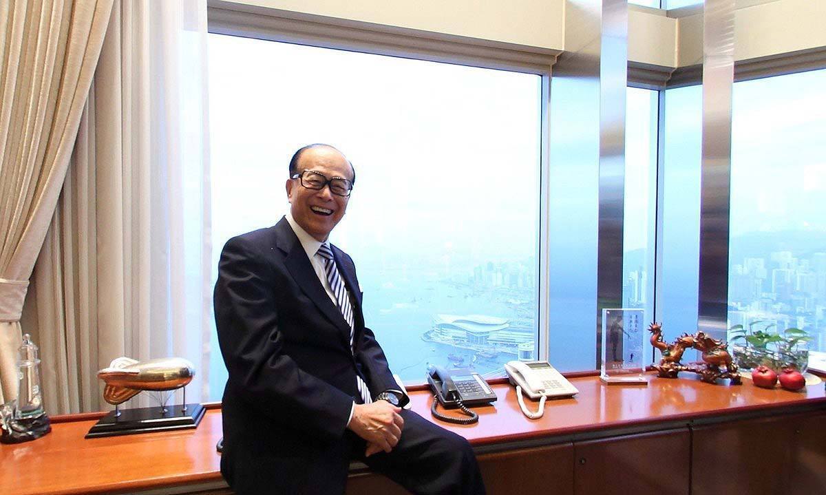 李嘉诚在香港的超市帝国，商业巨头的成功秘诀与经营之道