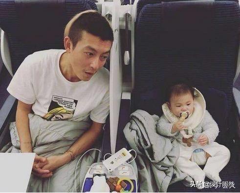 张柏芝与浪姐的时尚焦点，手表的魅力无法挡