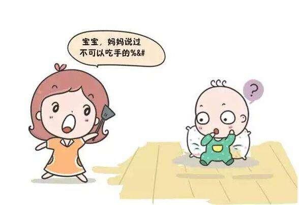 女生把手放在男生嘴边，微妙情感的深度解读