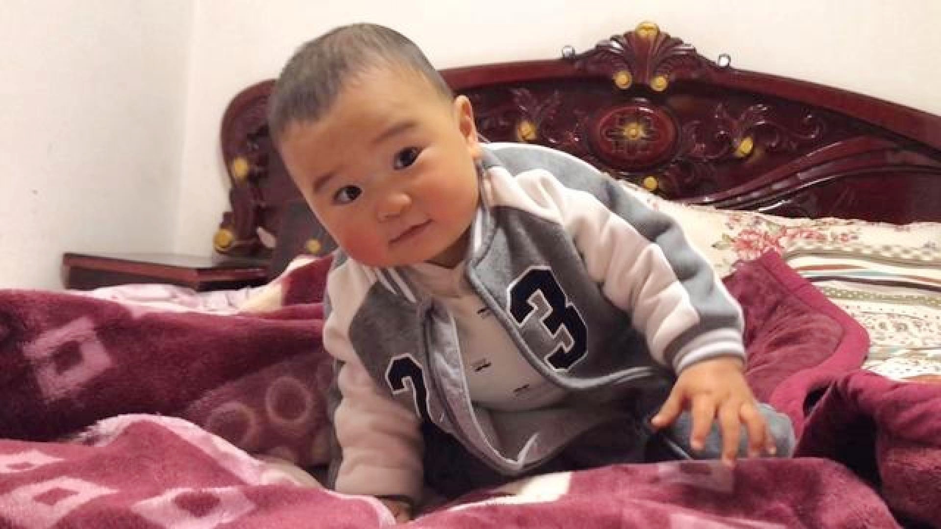 九个月宝宝看到妈妈没反应，一种可能的解读与理解