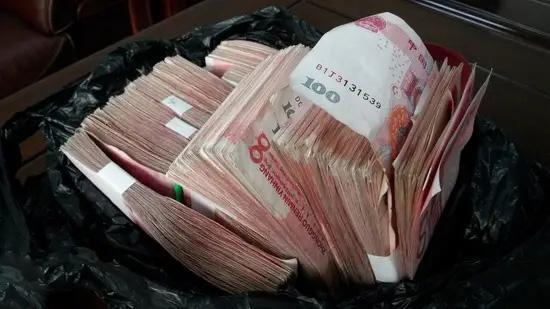 捡到巨额手表不还，道德何在？