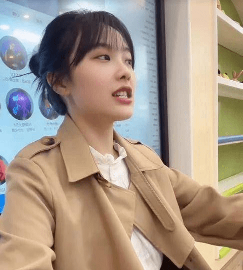 揭秘黄老师，身高之谜探秘之旅