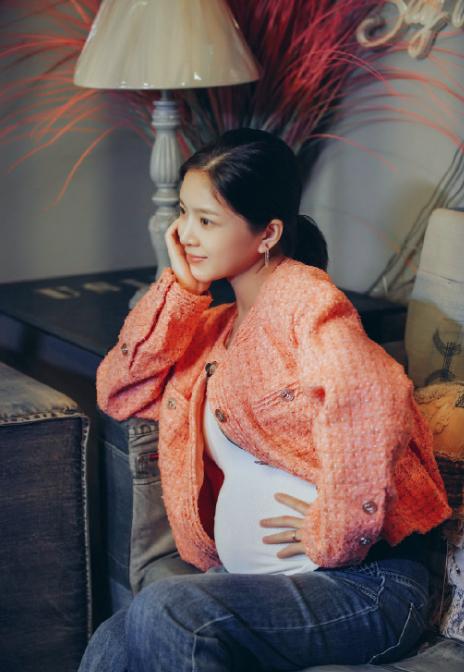 杜淳妻子王灿为家暴离婚发声，一个值得深思的社会话题