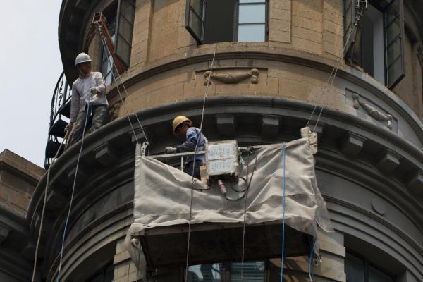 上海老建筑遭博主擅自闯入打卡，背后的文化冲突与保护议题