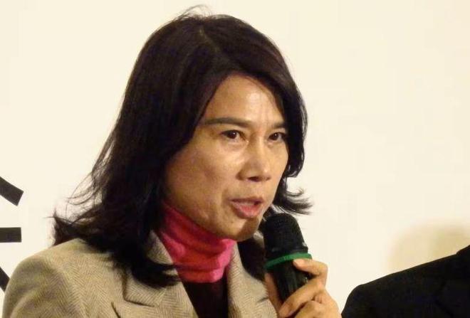 董明珠连任格力电器董事，传奇继续，71岁再启航