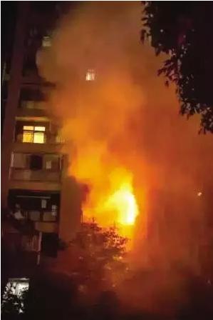 重庆燃气集团乱收费现象探究