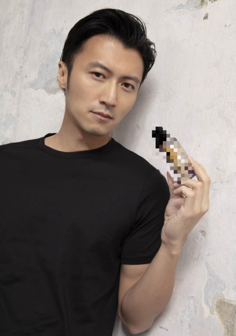 谢霆锋唱王菲的歌现场版，一场跨越时空的音乐盛宴