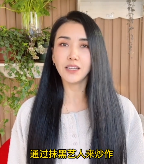 王蓉回应再次走红，逆袭之路，再度点燃音乐激情