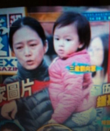 刘德华女儿炫爸现象引发同学不信热议