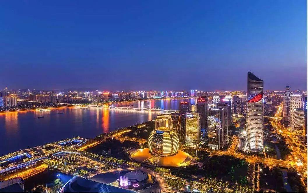 五一穷游天堂，年轻人的困惑与迷茫