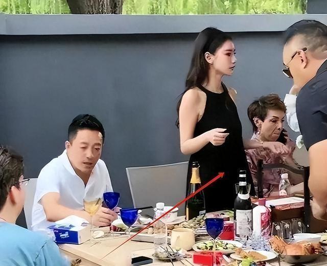汪小菲马筱梅被曝正度假，婚礼未取消，一段备受瞩目的浪漫旅程
