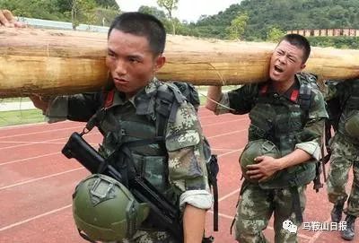 小伙拒服兵役，后果很严重！