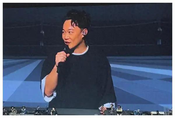 陈奕迅演唱会，燃爆全场！