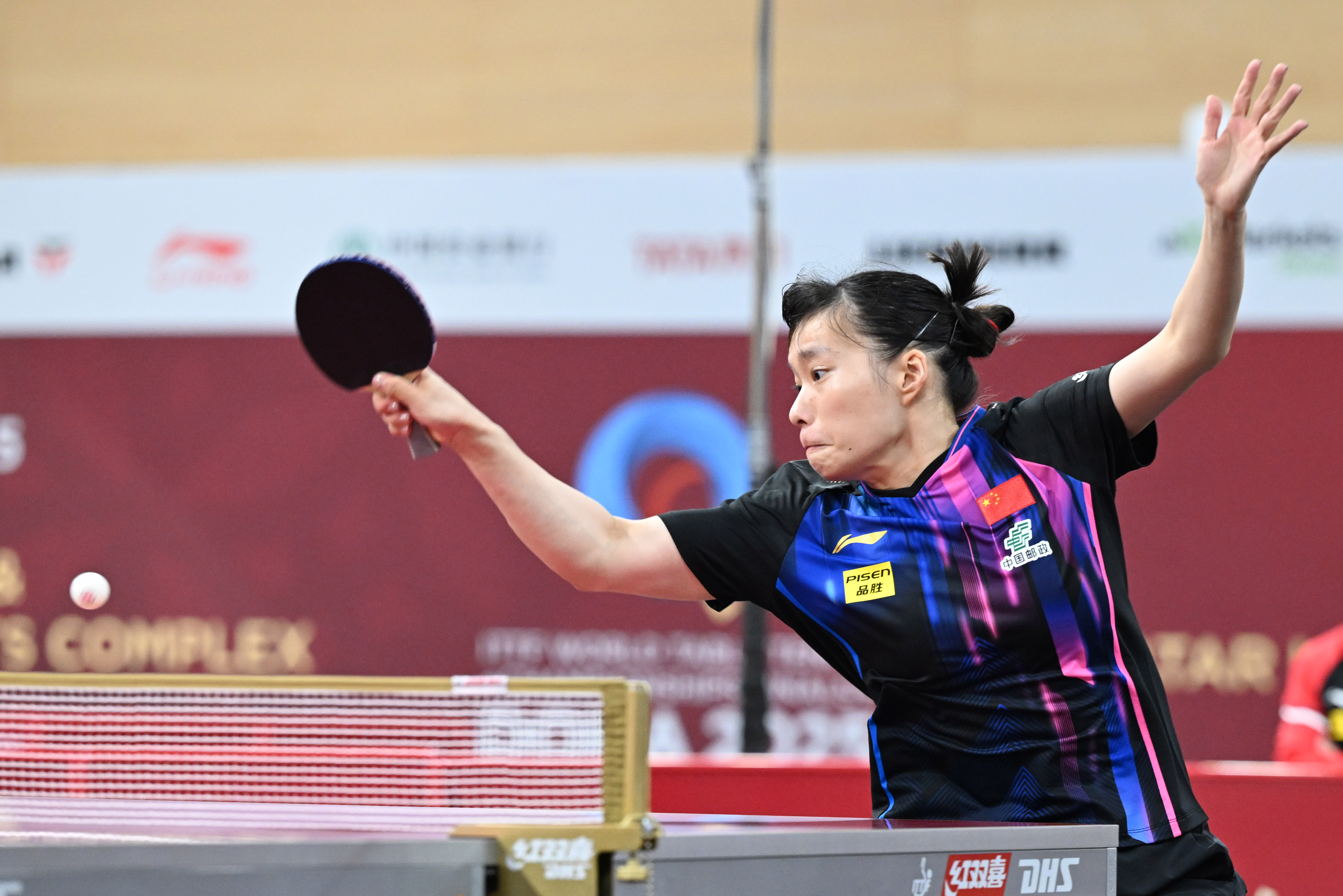 石洵瑶2-4不敌早田希娜无缘女单八强，技术、心态与未来的反思