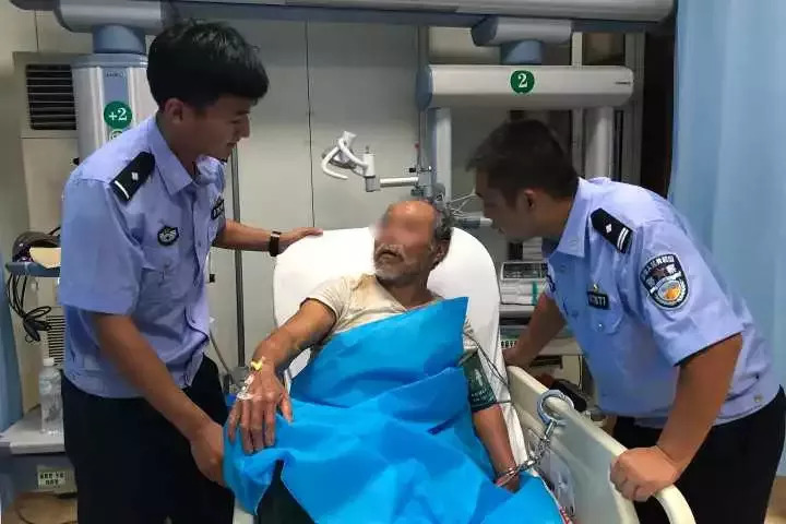民警关心老人，一查竟是28年前命案犯