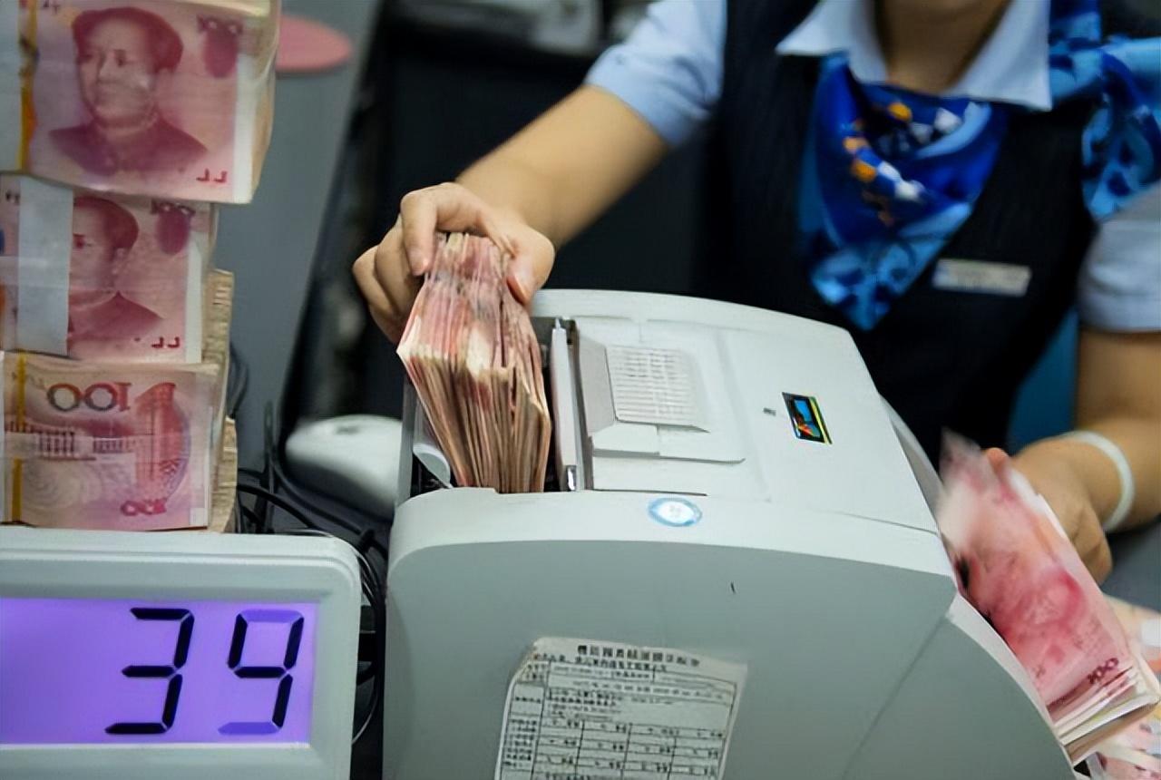 零存整取利率低于活期存款利率，深度解析与策略建议