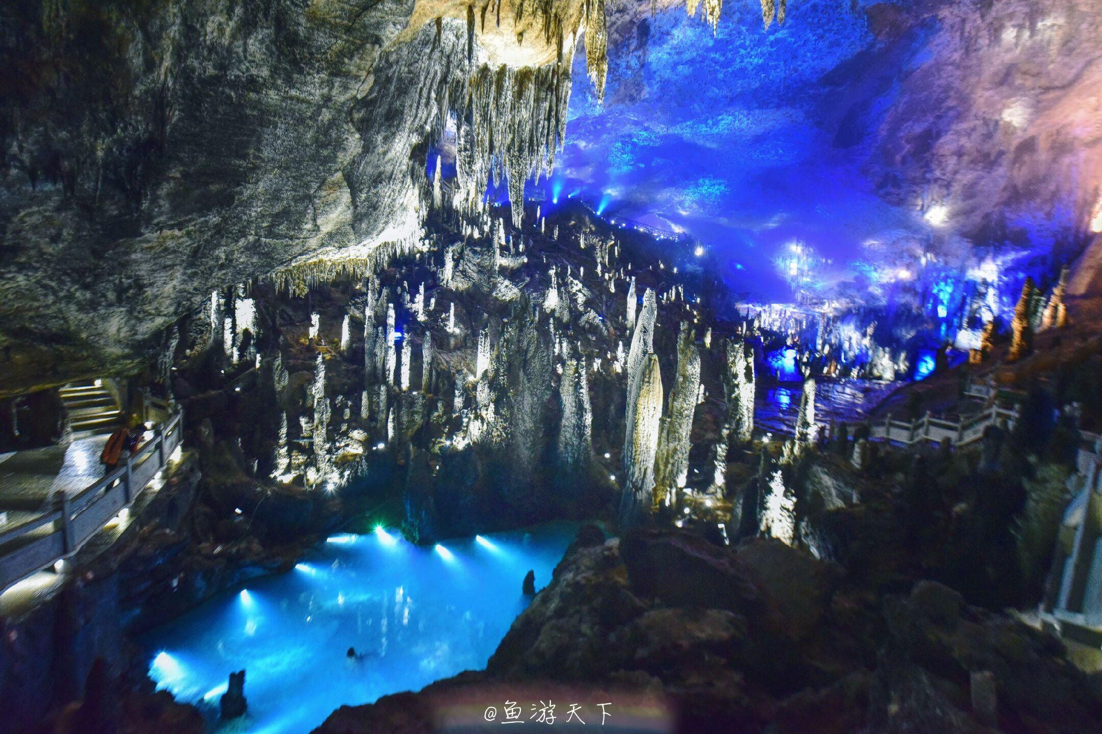 张家界溶洞垃圾已打捞2.7吨，环境与生态的保护行动