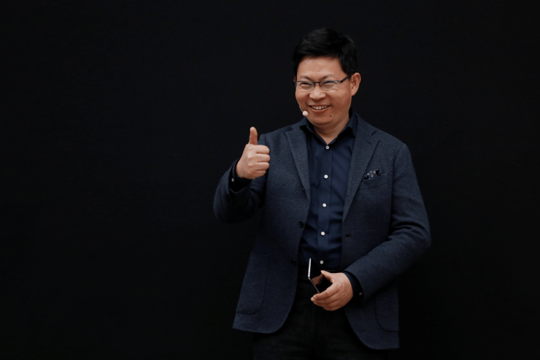 余承东和雷军疑似隔空喊话，一窥两大巨头暗战风云