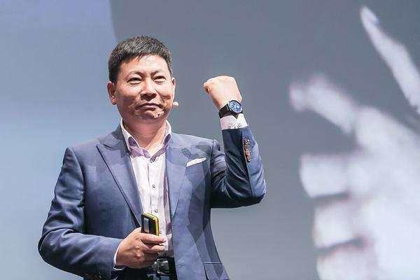 余承东和雷军疑似隔空喊话，一窥两大巨头暗战风云