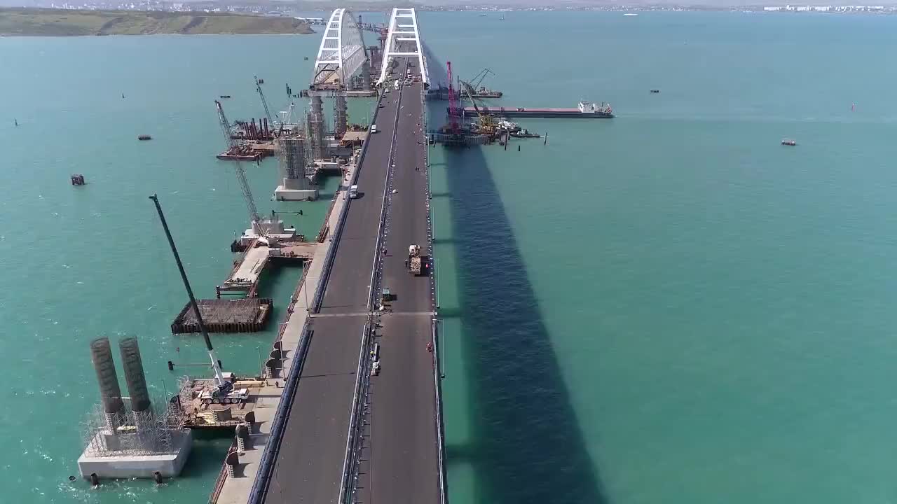 克里米亚大桥的建设背后的故事，揭秘背后的国家力量