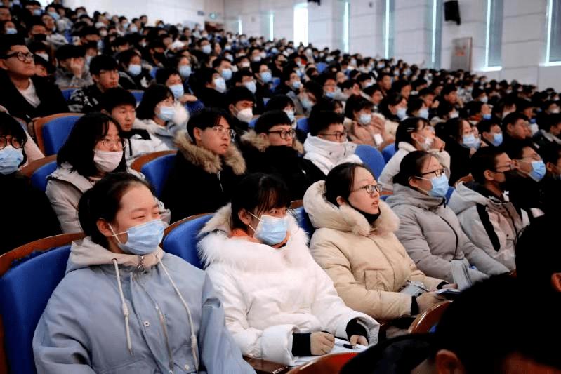 北大回应韦东奕健康状况，关注与解读