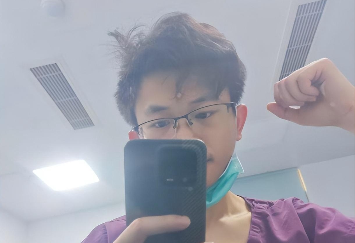 罗帅宇举报材料涉及多名医生的深度探究