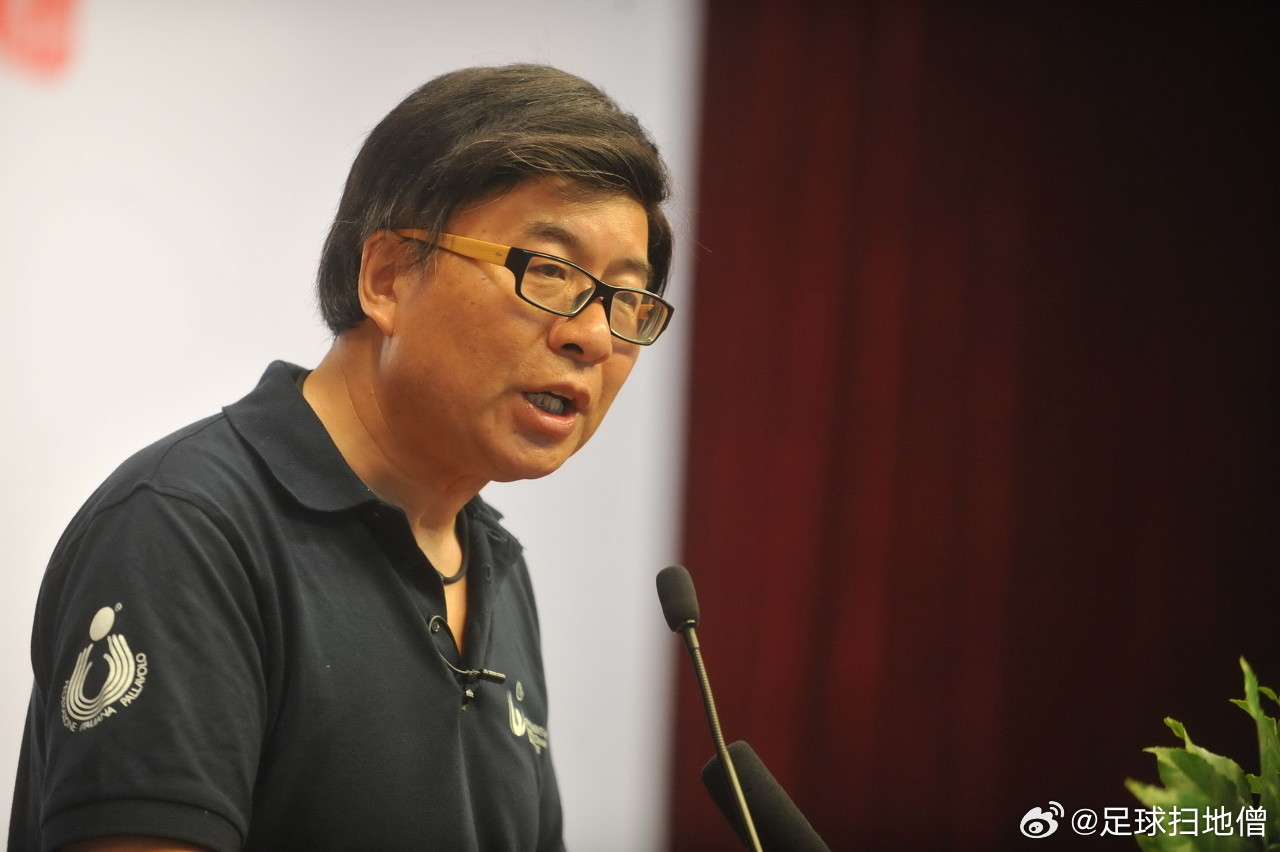 韩乔生观战苏超后感，氛围热烈，超越中超