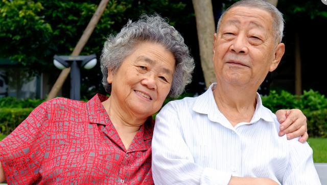 67岁王朔自曝疾病缠身，生活的挑战与人生的韧性