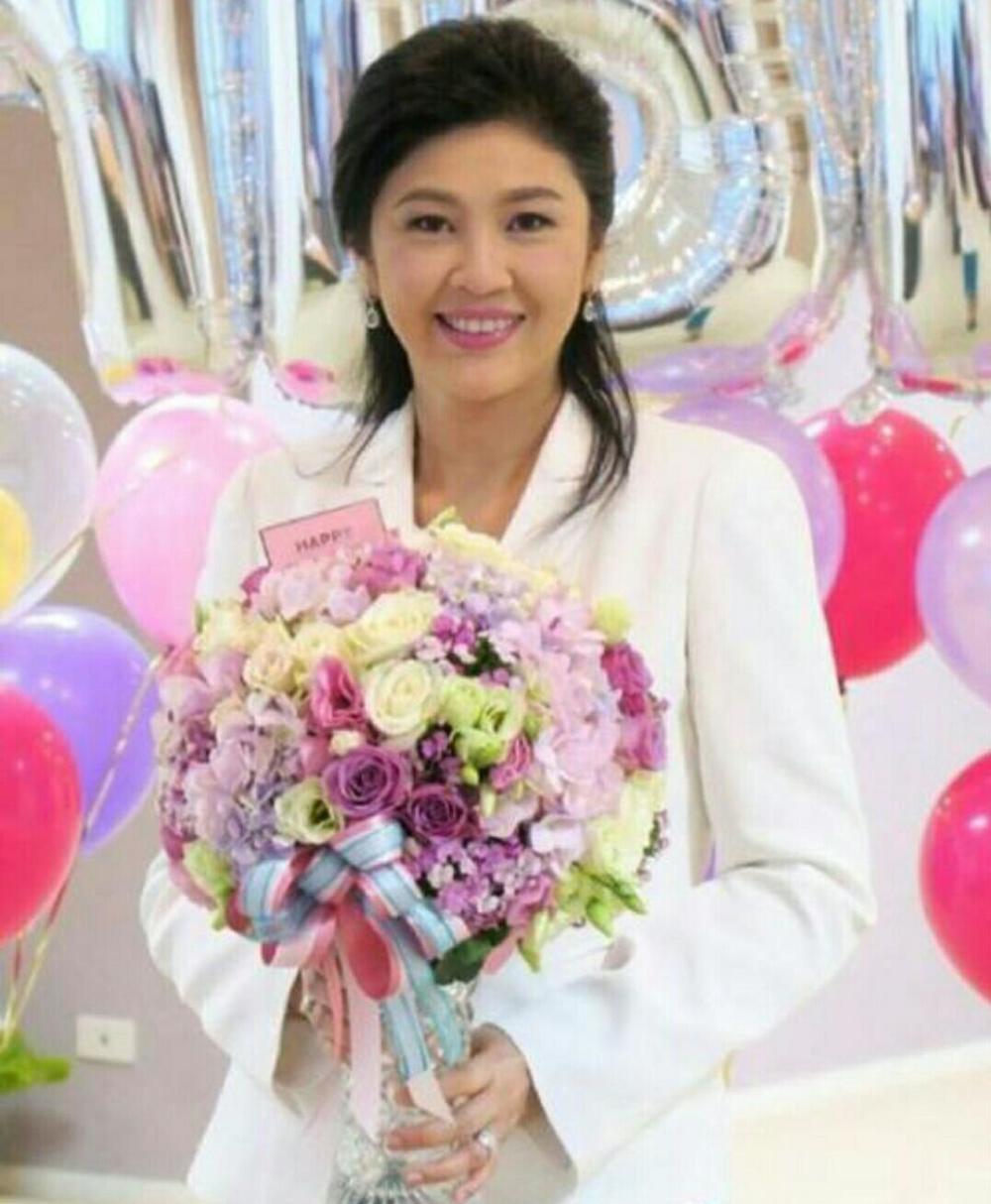 泰国女总理通话录音泄露事件，含泪道歉与重建信任的旅程