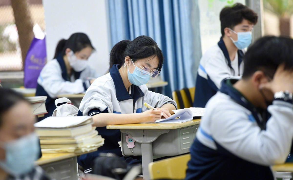 高考生成绩被屏蔽现象探究