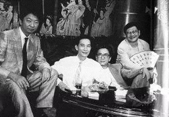 蔡澜谈成龙，一代功夫巨星的魅力与人生智慧