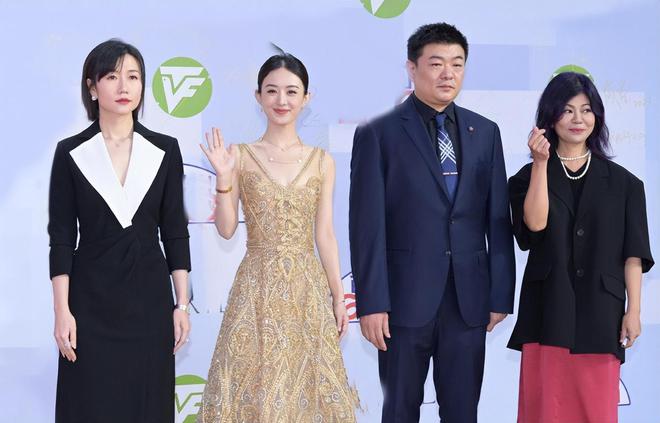 白玉兰红毯，绽放的时尚魅力与文化的交融